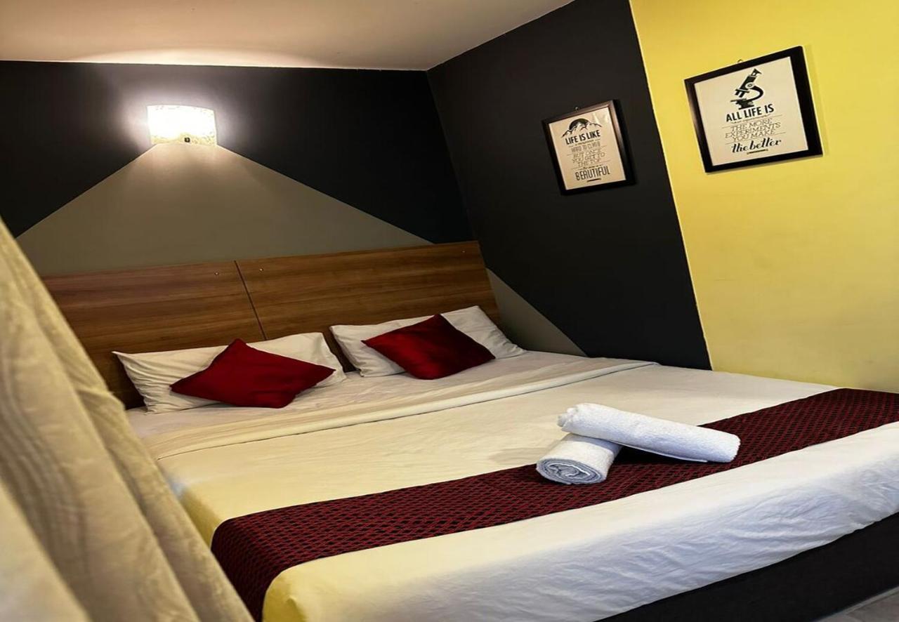 T-Hotel Mont Kiara كوالالمبور المظهر الخارجي الصورة